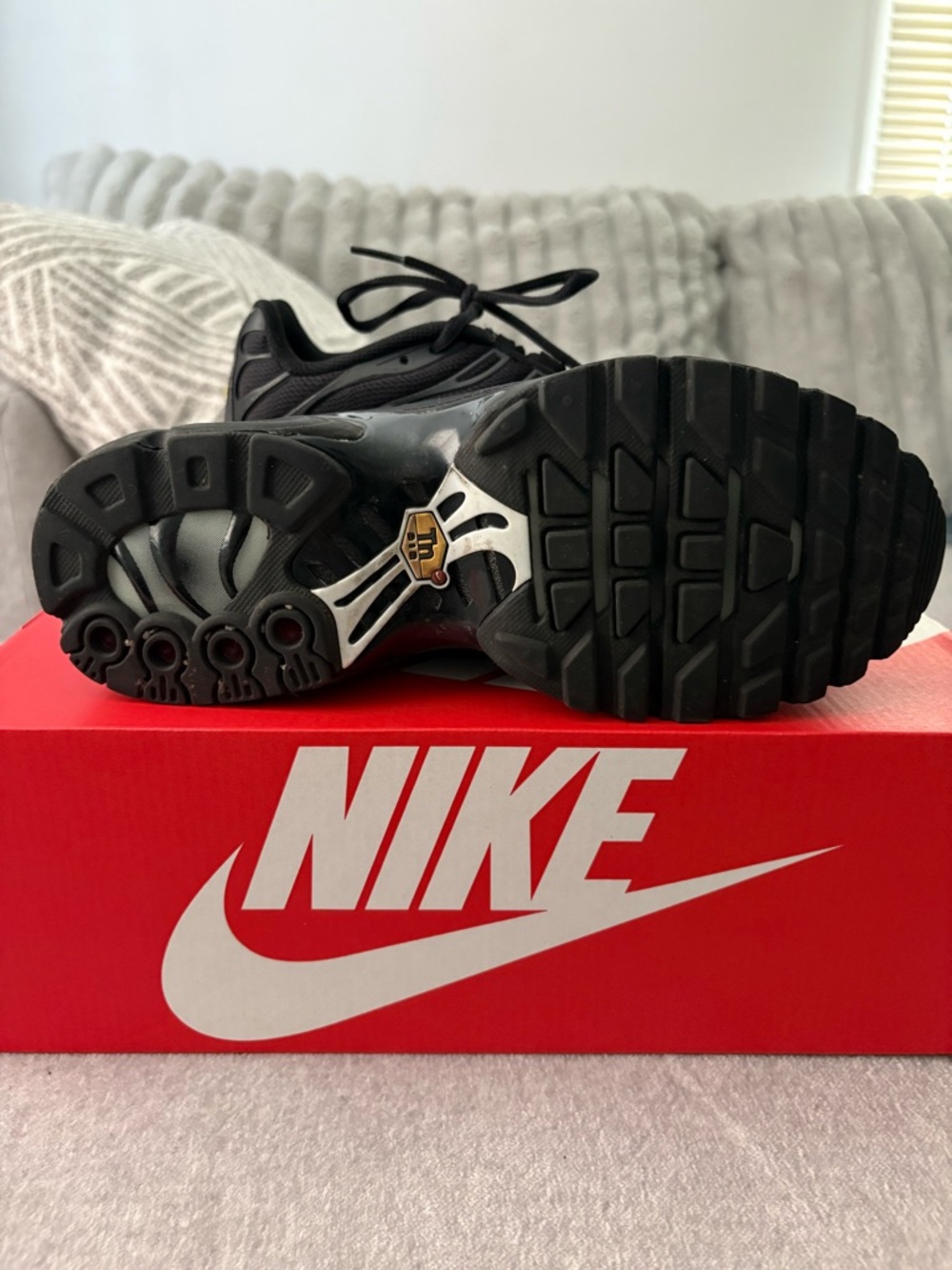 Nike Air Max Plus (GS) - Picture 4 of 4